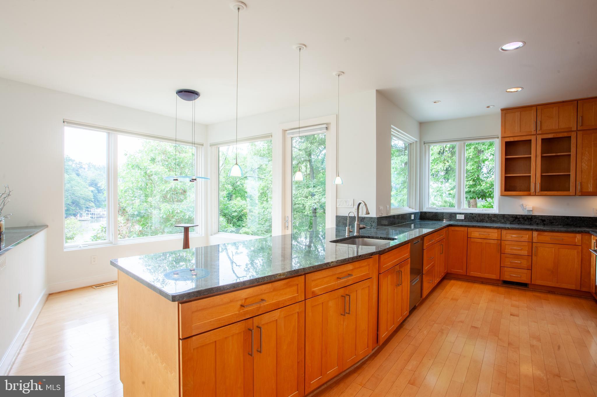 163 Edge Way Arnold, MD 21012 - Photo 26 of 77 Kitchen
