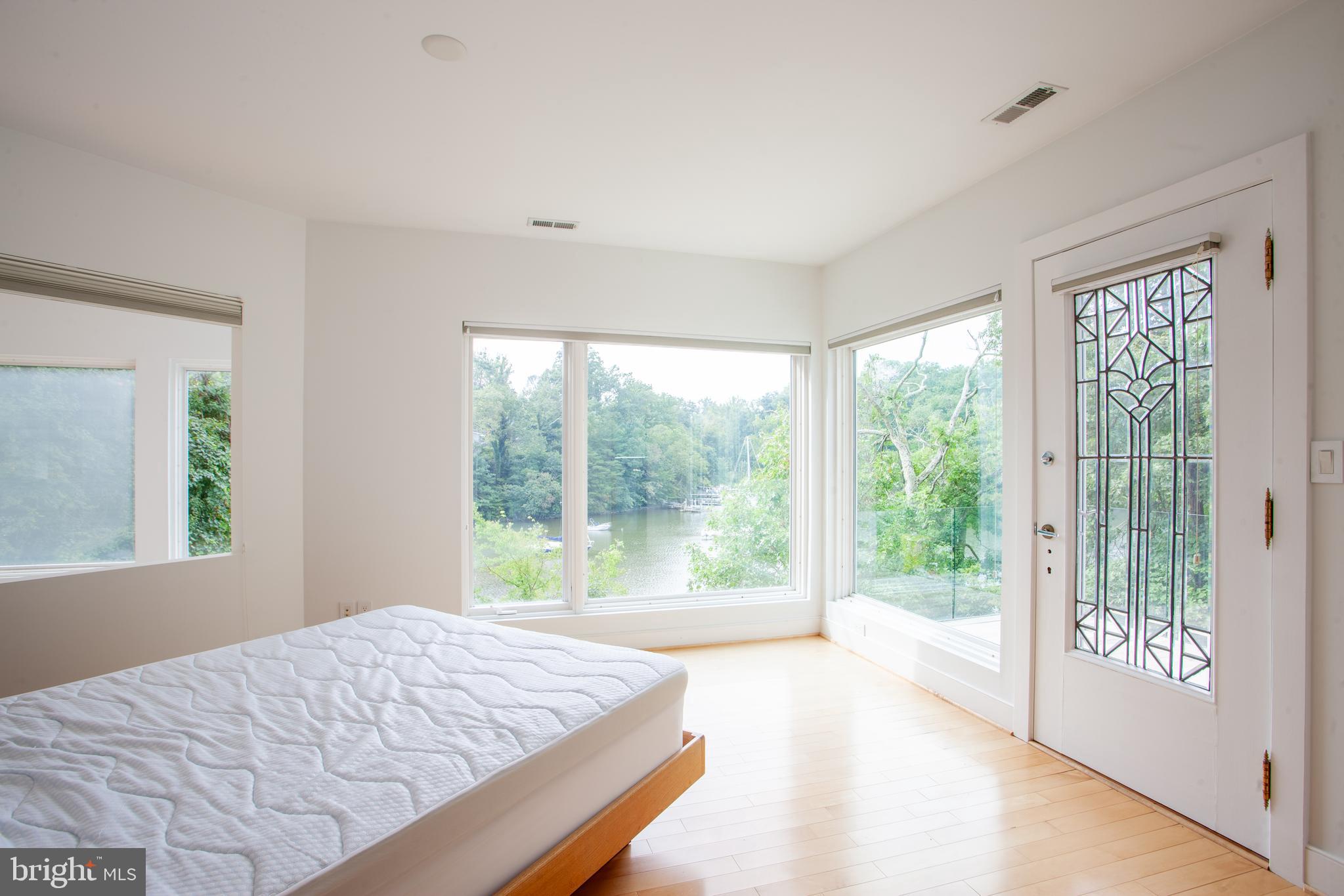 163 Edge Way Arnold, MD 21012 - Photo 35 of 77 Master Bedroom