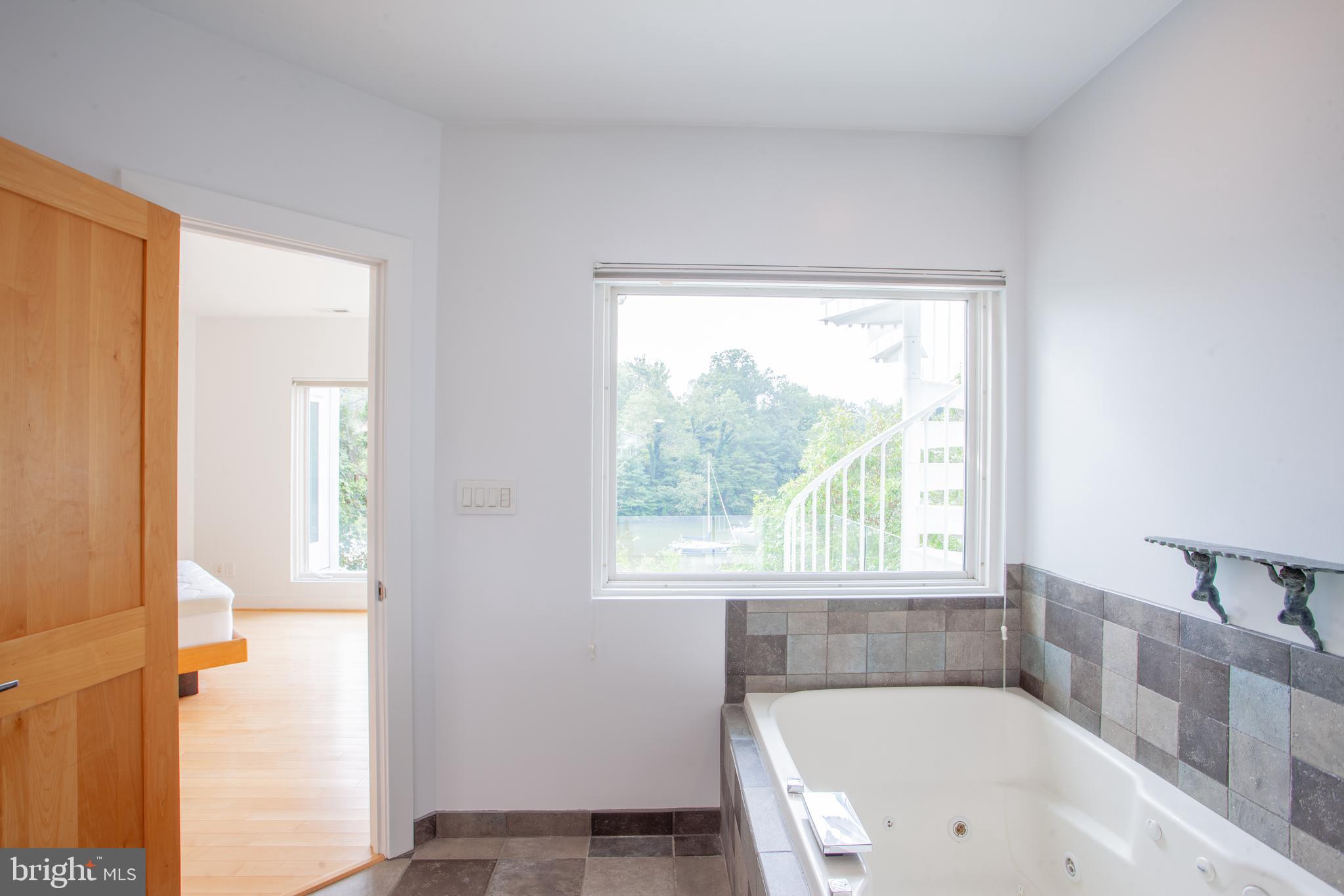 163 Edge Way Arnold, MD 21012 - Photo 38 of 77 Master Bathroom