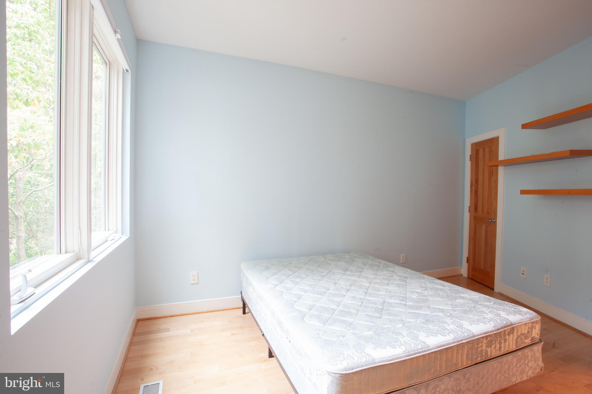 163 Edge Way Arnold, MD 21012 - Photo 46 of 77 Bedroom 1