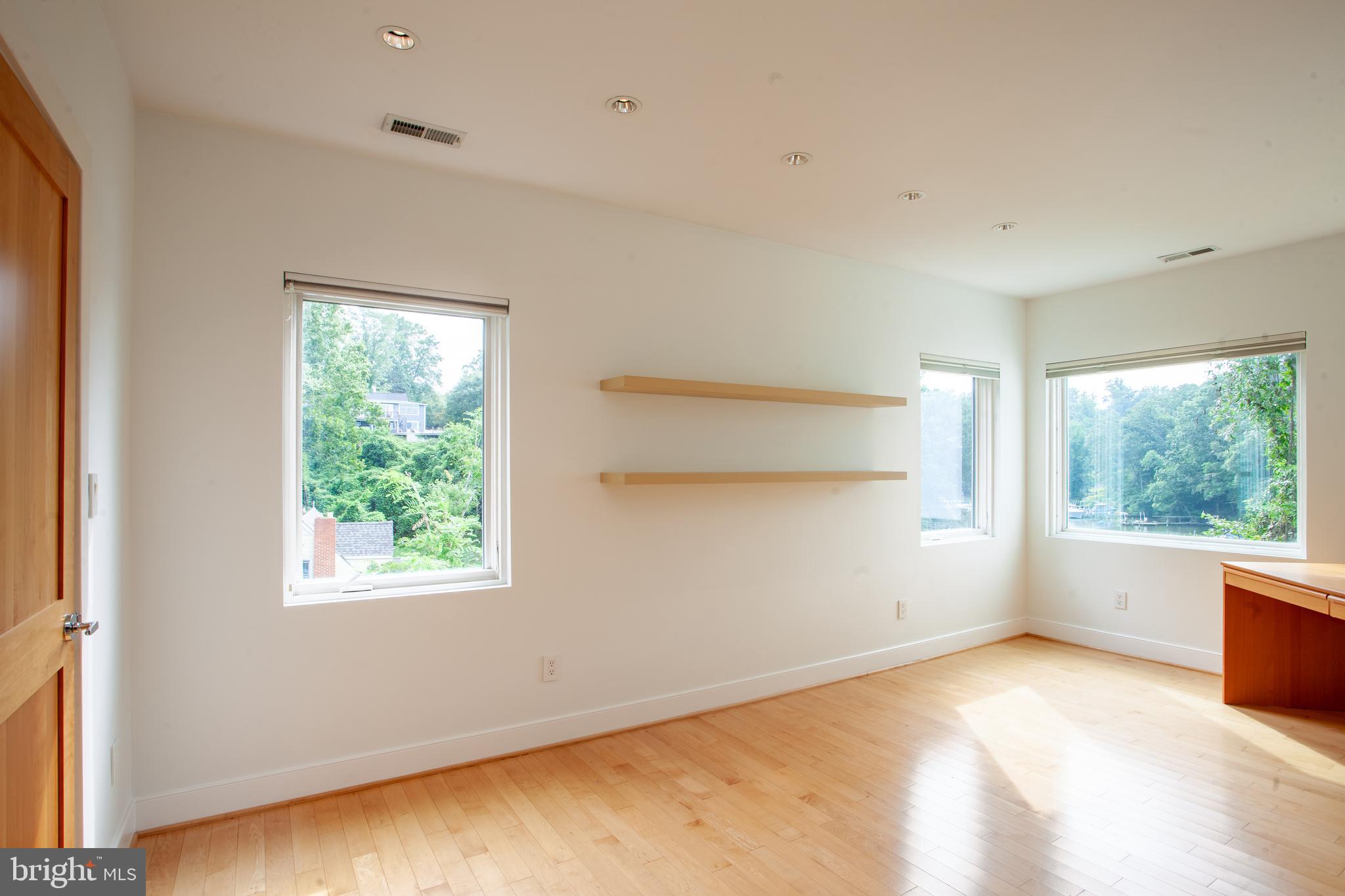 163 Edge Way Arnold, MD 21012 - Photo 54 of 77 Den /Office/ Bedroom 4