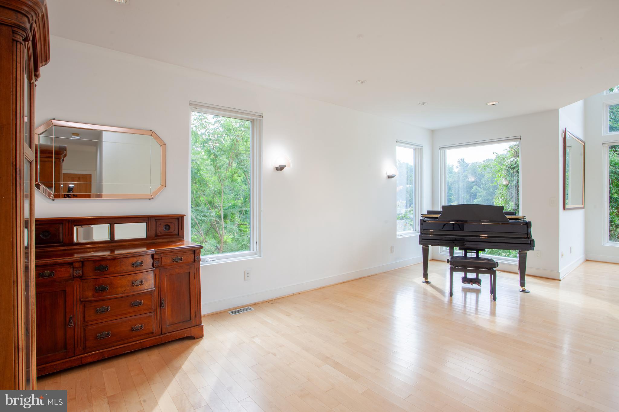 163 Edge Way Arnold, MD 21012 - Photo 61 of 77 Dining Room