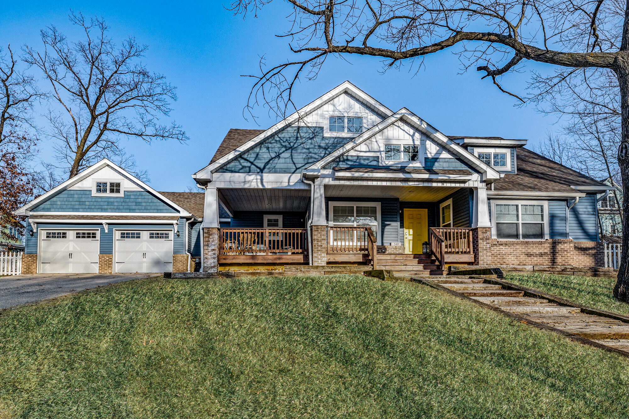240 Loran Road Michigan City, IN 46360 - Photo 1 of 27 2000x1333