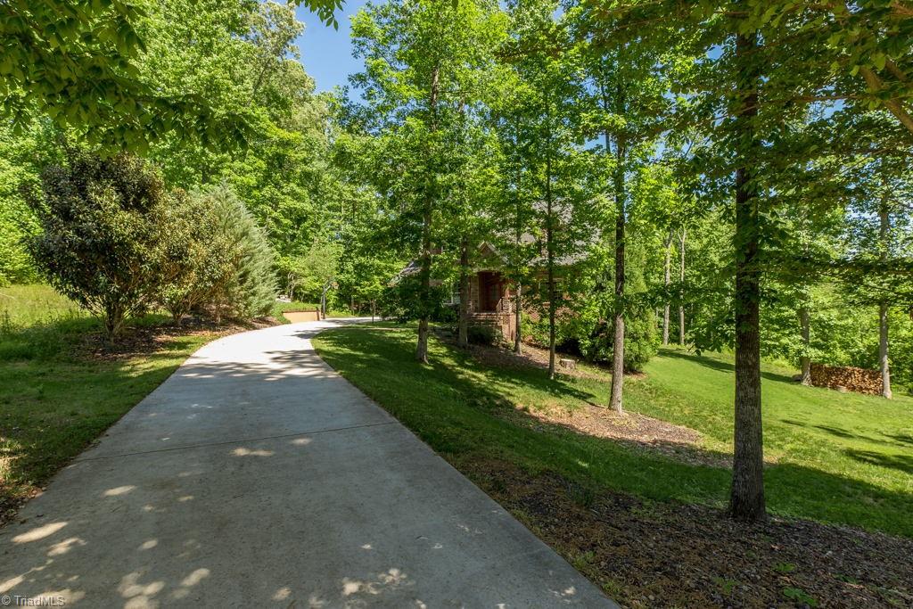 502 Starfire Court Oak Ridge, NC 27310 - Photo 3 of 39
