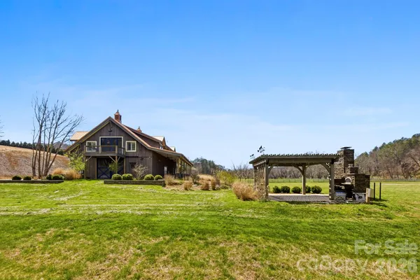 $1,300,000 | 20 Waterford Lakes Drive, Fletcher, NC 28732