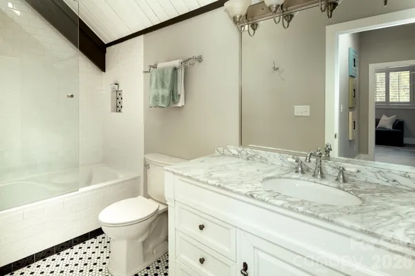 $1,300,000 | 20 Waterford Lakes Drive, Fletcher, NC 28732