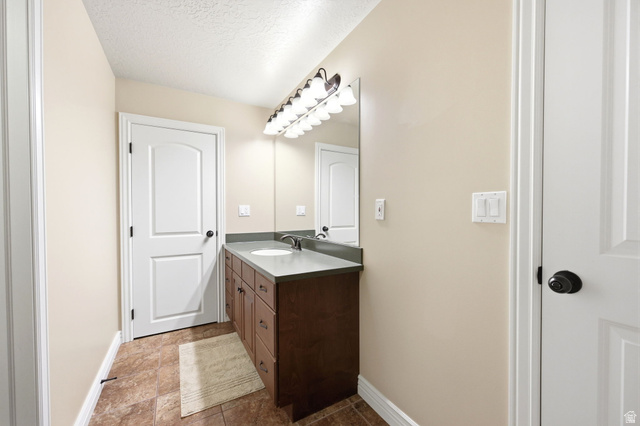 4516 Sebago Way South Jordan, UT 84009 - Photo 31 of 50