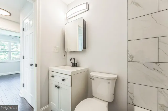 $309,900 | 707 Moores Lane, New Castle, DE 19720