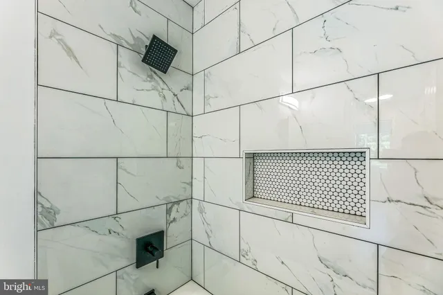 $309,900 | 707 Moores Lane, New Castle, DE 19720