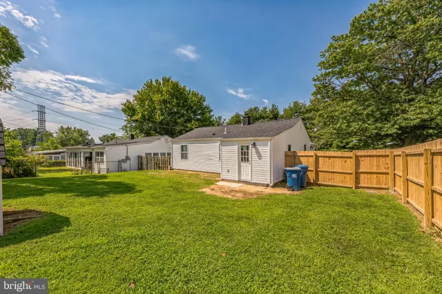 $309,900 | 707 Moores Lane, New Castle, DE 19720