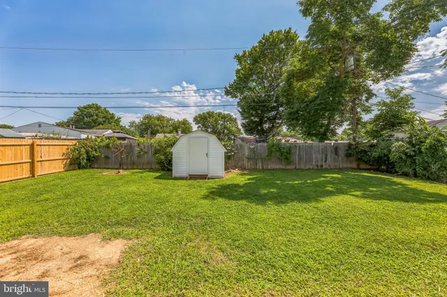 $309,900 | 707 Moores Lane, New Castle, DE 19720