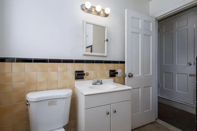 $1,150 | 19724 Pennington Drive, Detroit, MI 48221