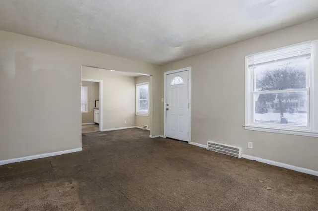 $1,150 | 19724 Pennington Drive, Detroit, MI 48221