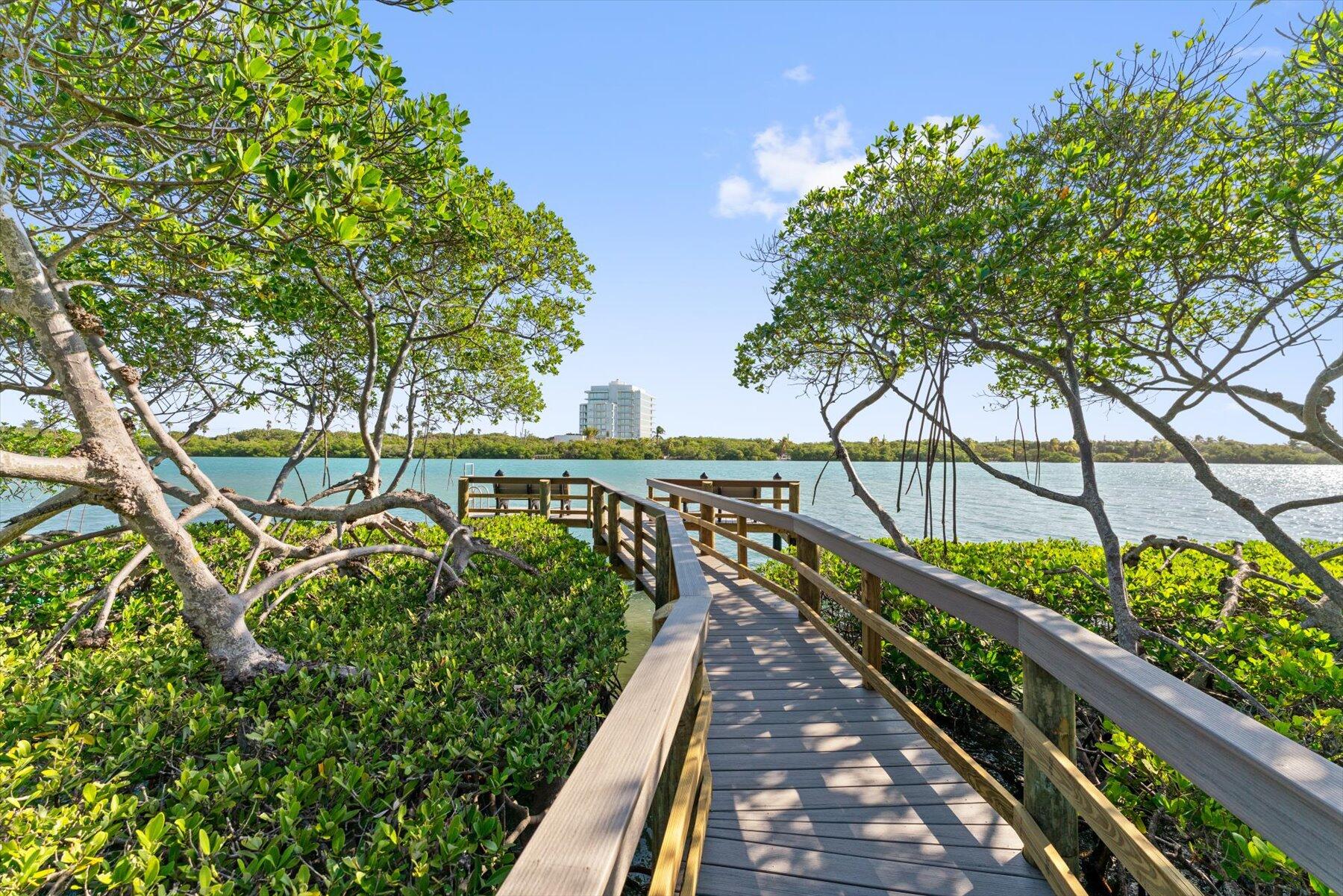 200 Waterway Road, Unit 208 Tequesta, FL 33469 - Photo 35 of 38 35-DSC05233
