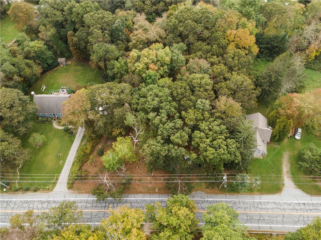 9 Crandall Road Little Compton, RI 02837 - Photo 4 of 20