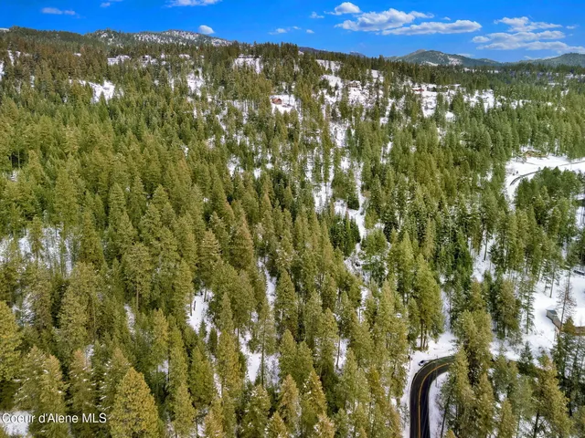 $465,000 | 32102 Highway 97, Harrison, ID 83833