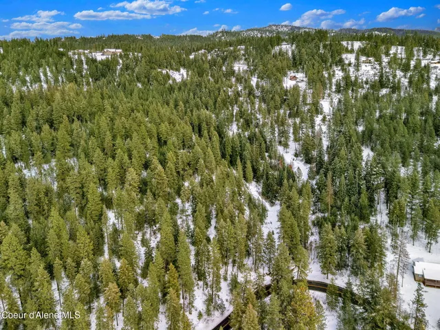 $465,000 | 32102 Highway 97, Harrison, ID 83833