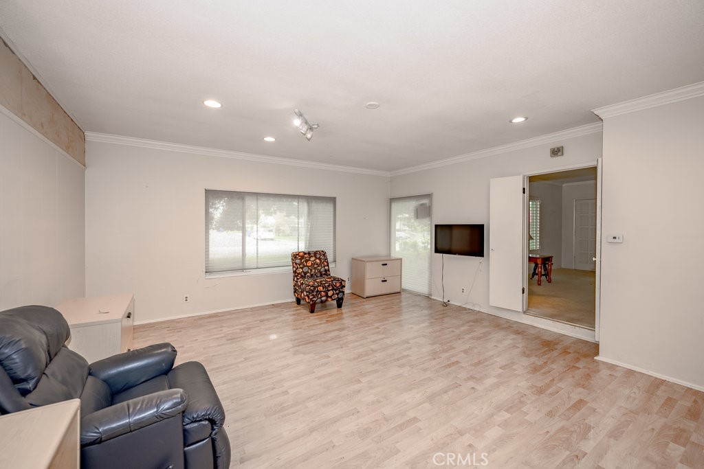 2437 Florence Avenue Arcadia, CA 91007 - Photo 21 of 34
