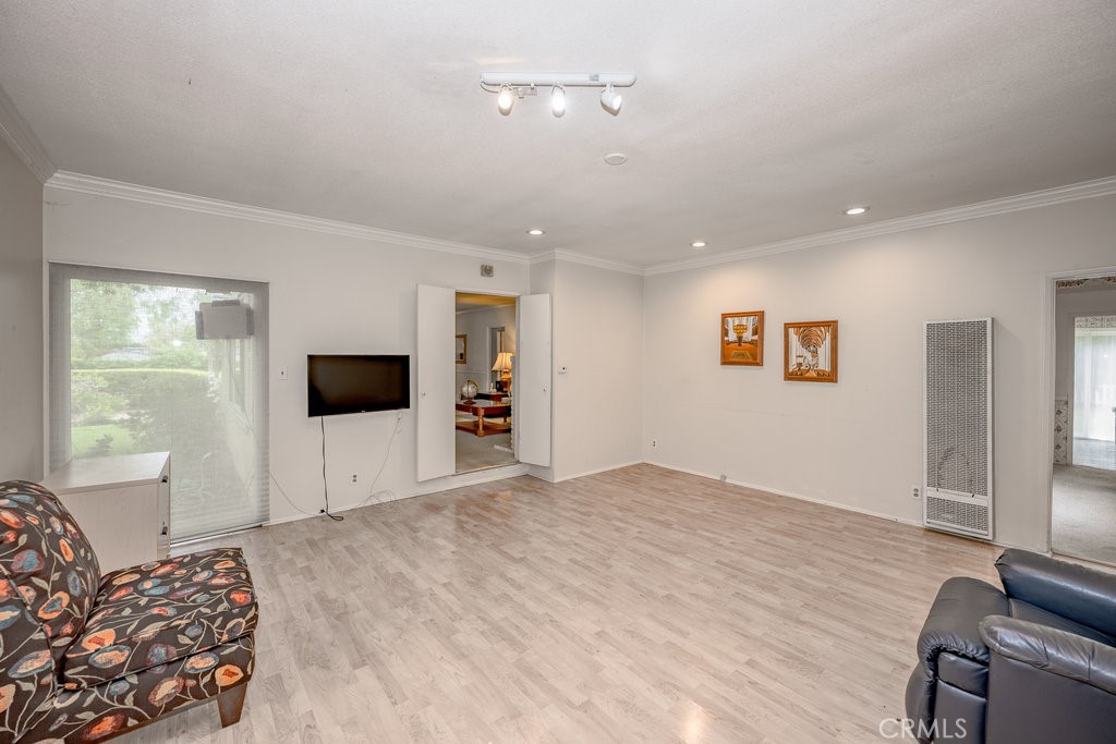 2437 Florence Avenue Arcadia, CA 91007 - Photo 22 of 34