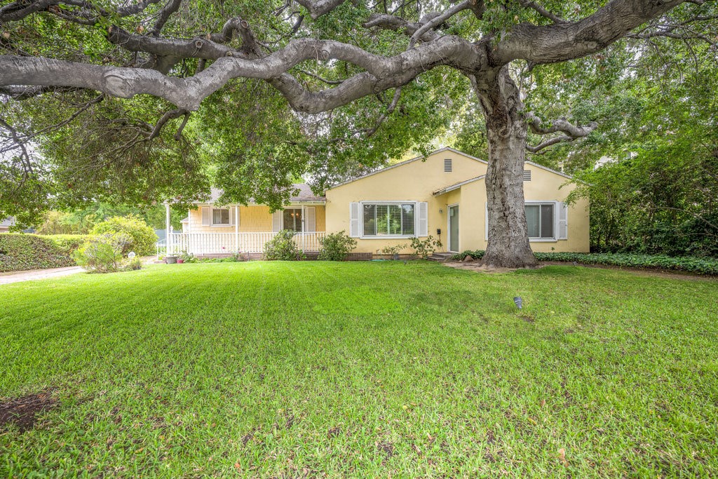 2437 Florence Avenue Arcadia, CA 91007 - Photo 4 of 34