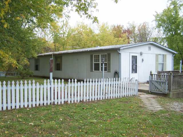 12916 Middlefork Road Amanda, OH 43102 - Photo 2 of 11