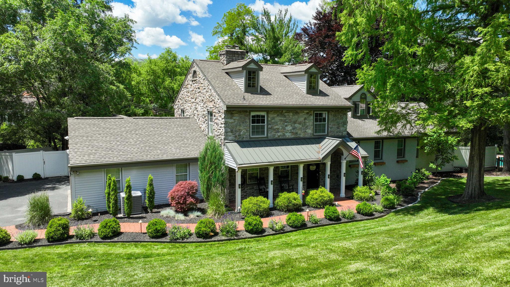 735 Carroll Road York, PA 17403 - Photo 1 of 58