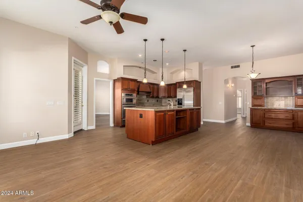 $5,600 | 7438 East Sand Hills Road, Scottsdale, AZ 85255