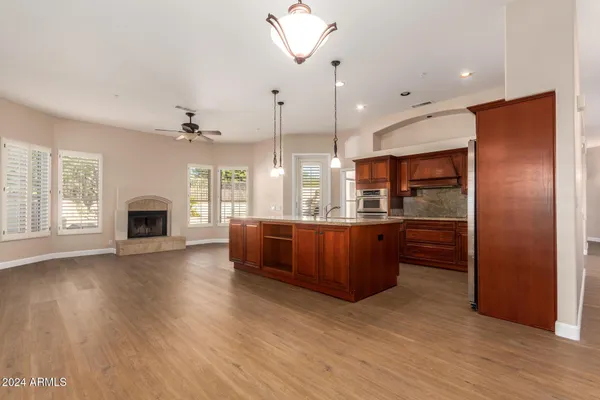 $5,600 | 7438 East Sand Hills Road, Scottsdale, AZ 85255