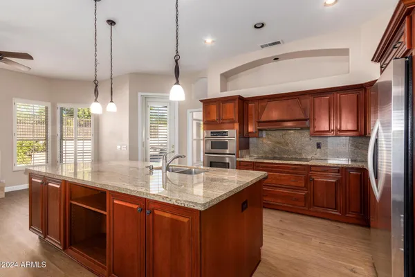 $5,600 | 7438 East Sand Hills Road, Scottsdale, AZ 85255