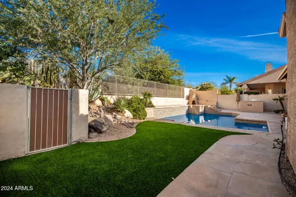 $5,600 | 7438 East Sand Hills Road, Scottsdale, AZ 85255
