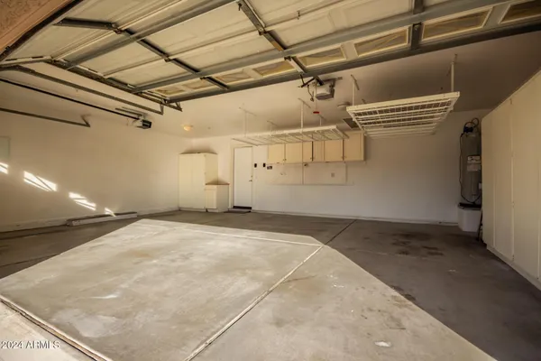 $5,600 | 7438 East Sand Hills Road, Scottsdale, AZ 85255