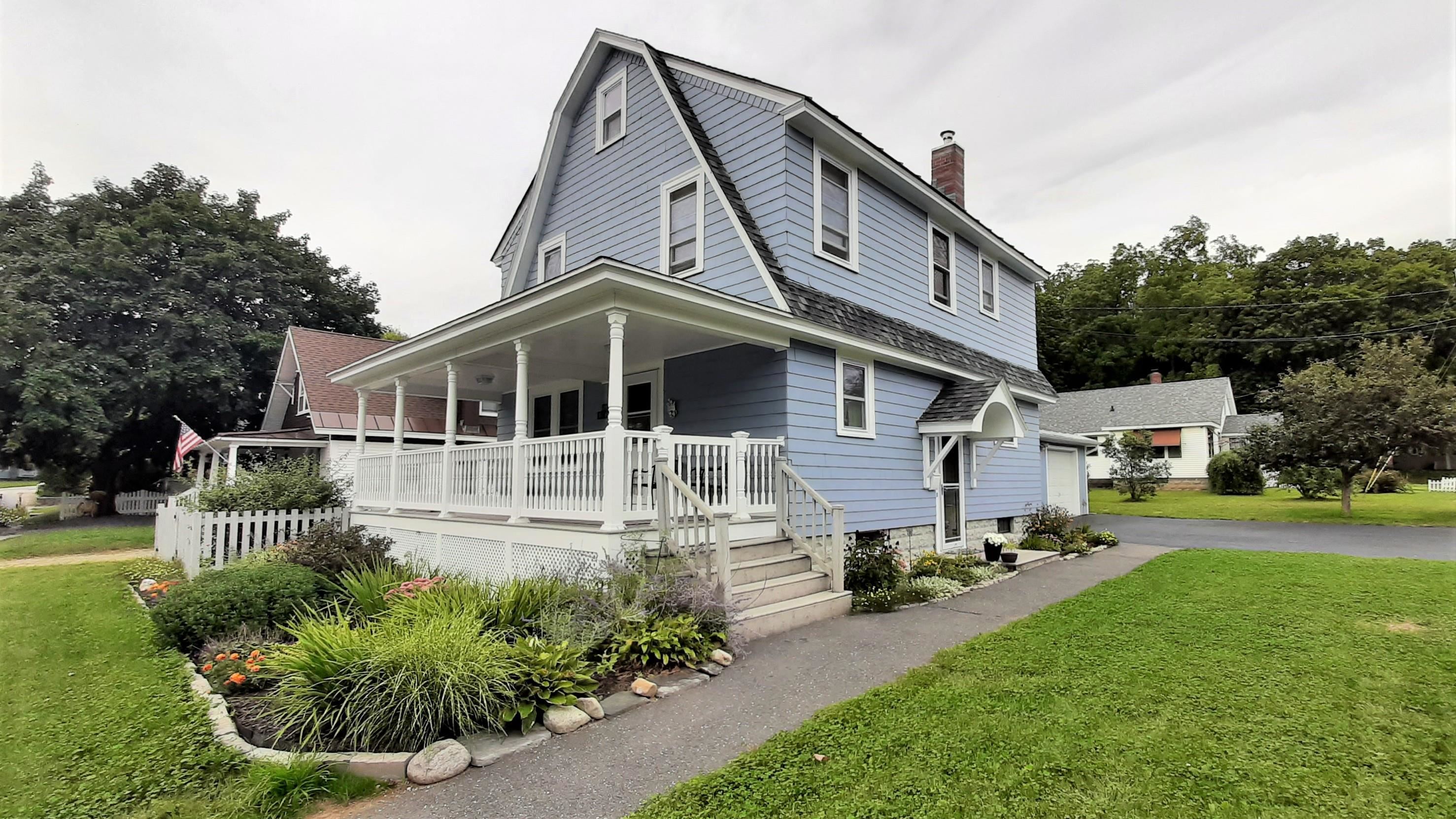 6 Lincoln Street Springfield, VT 05156 - Photo 1 of 40