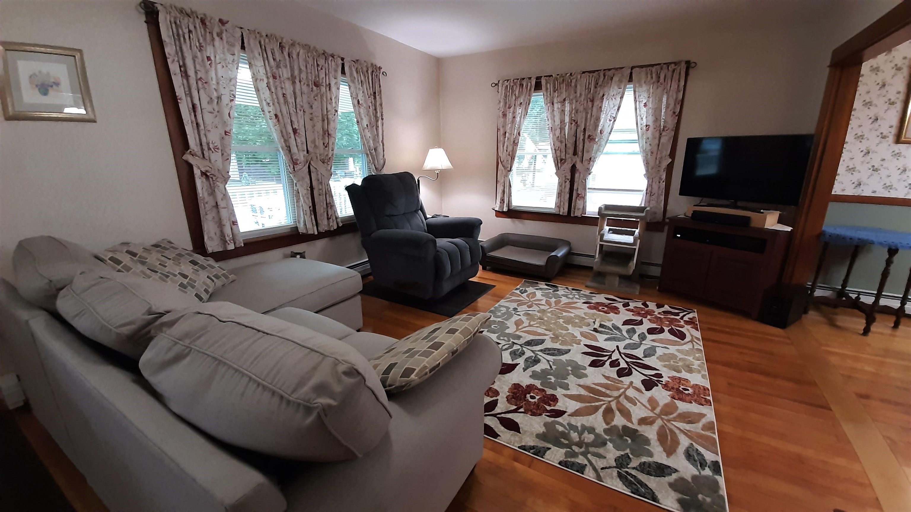 6 Lincoln Street Springfield, VT 05156 - Photo 5 of 40