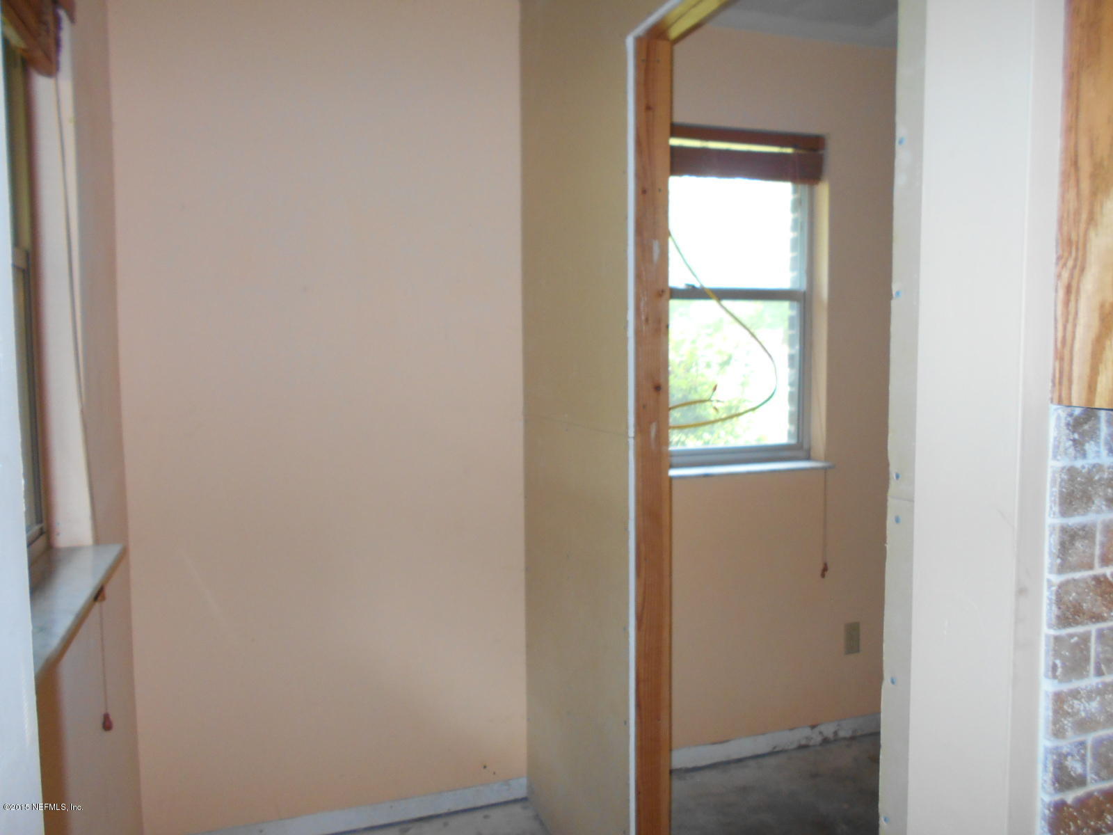 1609 Kinard Road Bryceville, FL 32009 - Photo 7 of 28 Unfin Butlers Pantry or ??