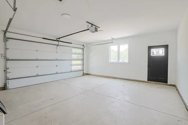 $629,000 | 7948 West 74th Avenue, Bridgeview, IL 60455