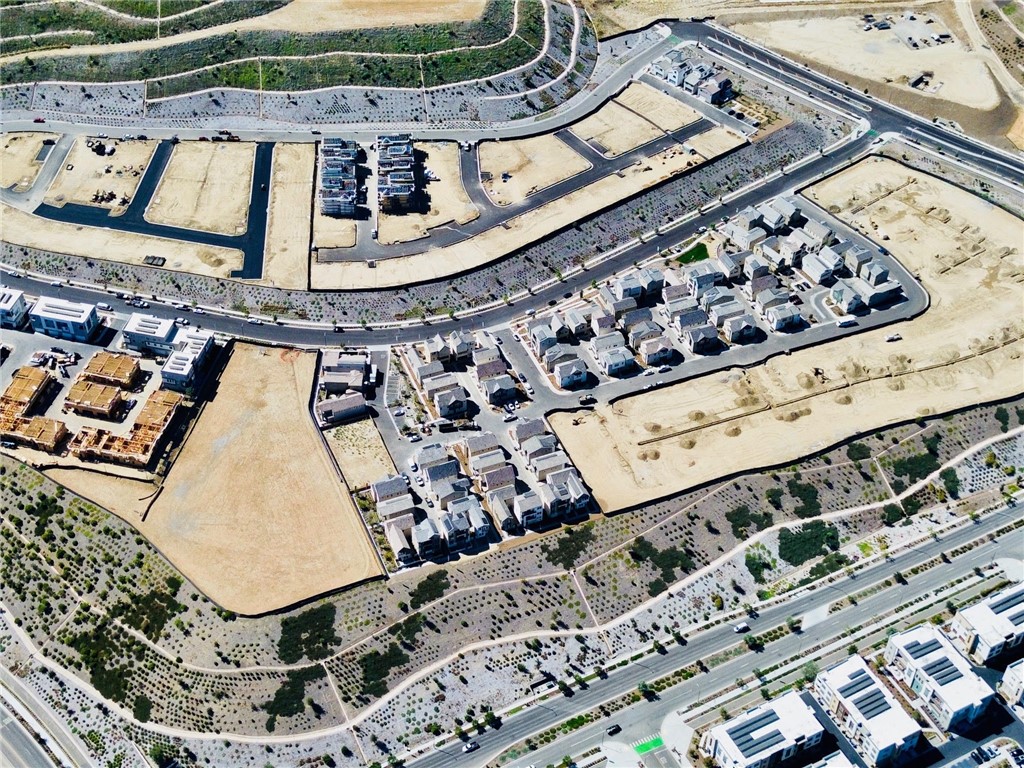 27366 Hyland Newhall, CA 91321 - Photo 30 of 31 view of living room