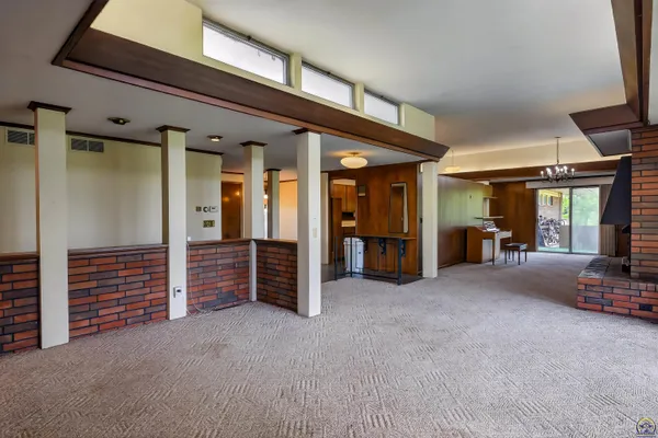 $499,900 | 5810 Southeast Croco Road, Berryton, KS 66409