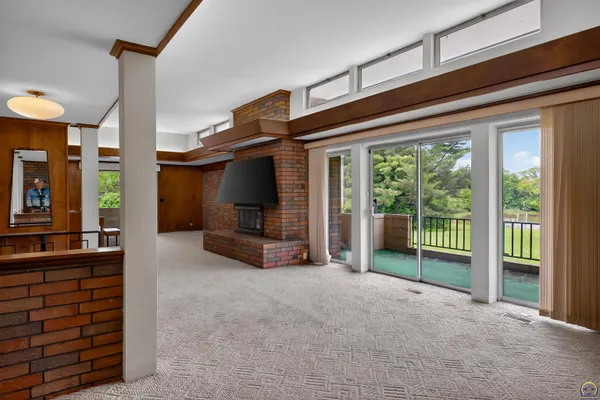$499,900 | 5810 Southeast Croco Road, Berryton, KS 66409