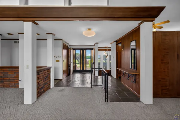 $499,900 | 5810 Southeast Croco Road, Berryton, KS 66409