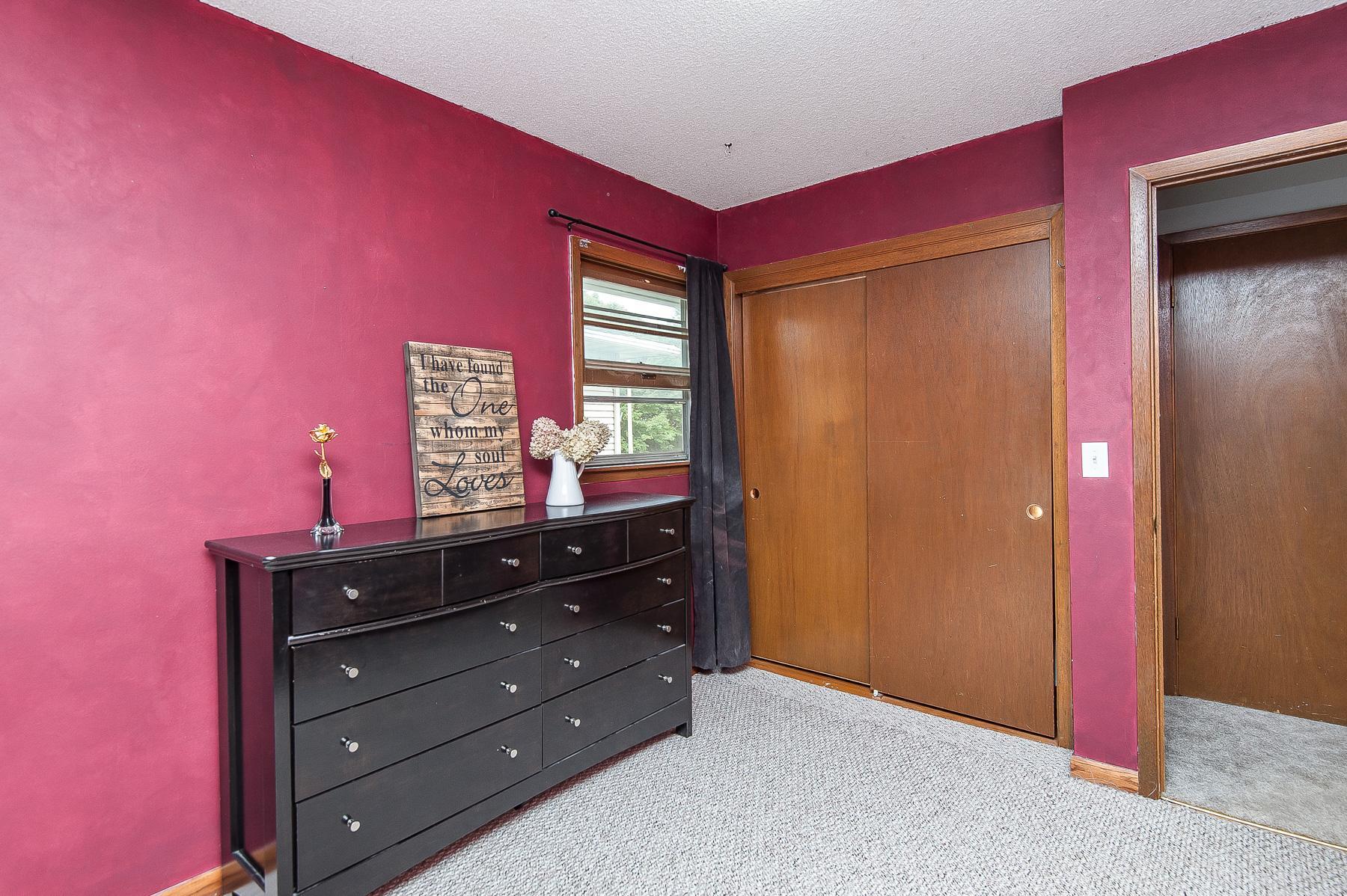 1616 34th Street Northwest Rochester, MN 55901 - Photo 16 of 22 Gallery Image 16