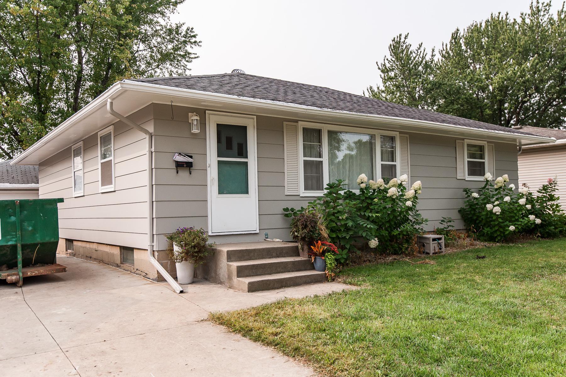 1616 34th Street Northwest Rochester, MN 55901 - Photo 17 of 22 Gallery Image 17