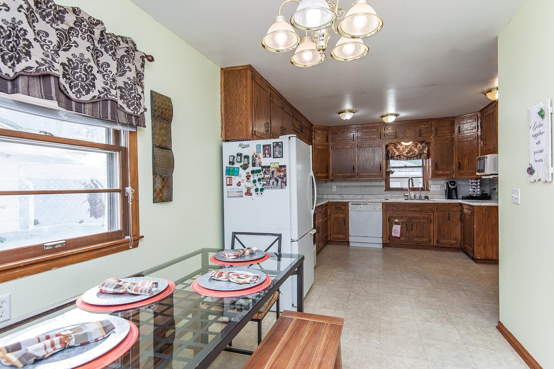 1616 34th Street Northwest Rochester, MN 55901 - Photo 9 of 22 Gallery Image 9