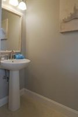 271 Riverneck Road, Unit 9 Chelmsford, MA 01824 - Photo 7 of 9 Gallery Image 7