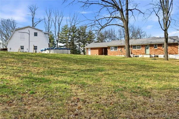 $377,000 | 12 Hollye Drive Southeast, Corydon, IN 47112