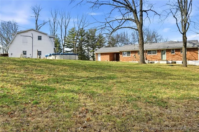 $385,000 | 12 Hollye Drive Southeast, Corydon, IN 47112