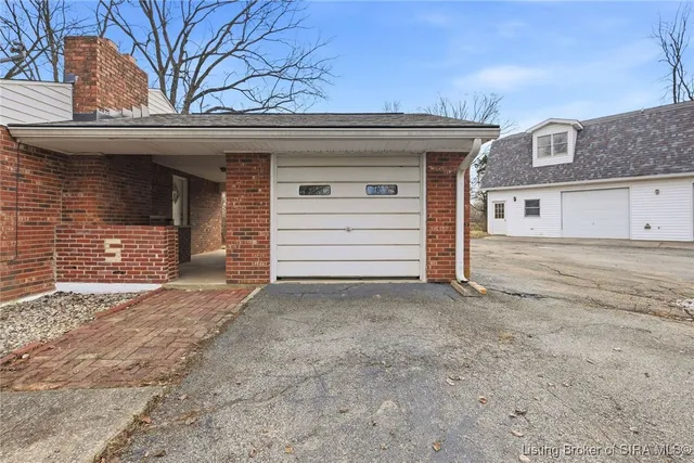 $385,000 | 12 Hollye Drive Southeast, Corydon, IN 47112