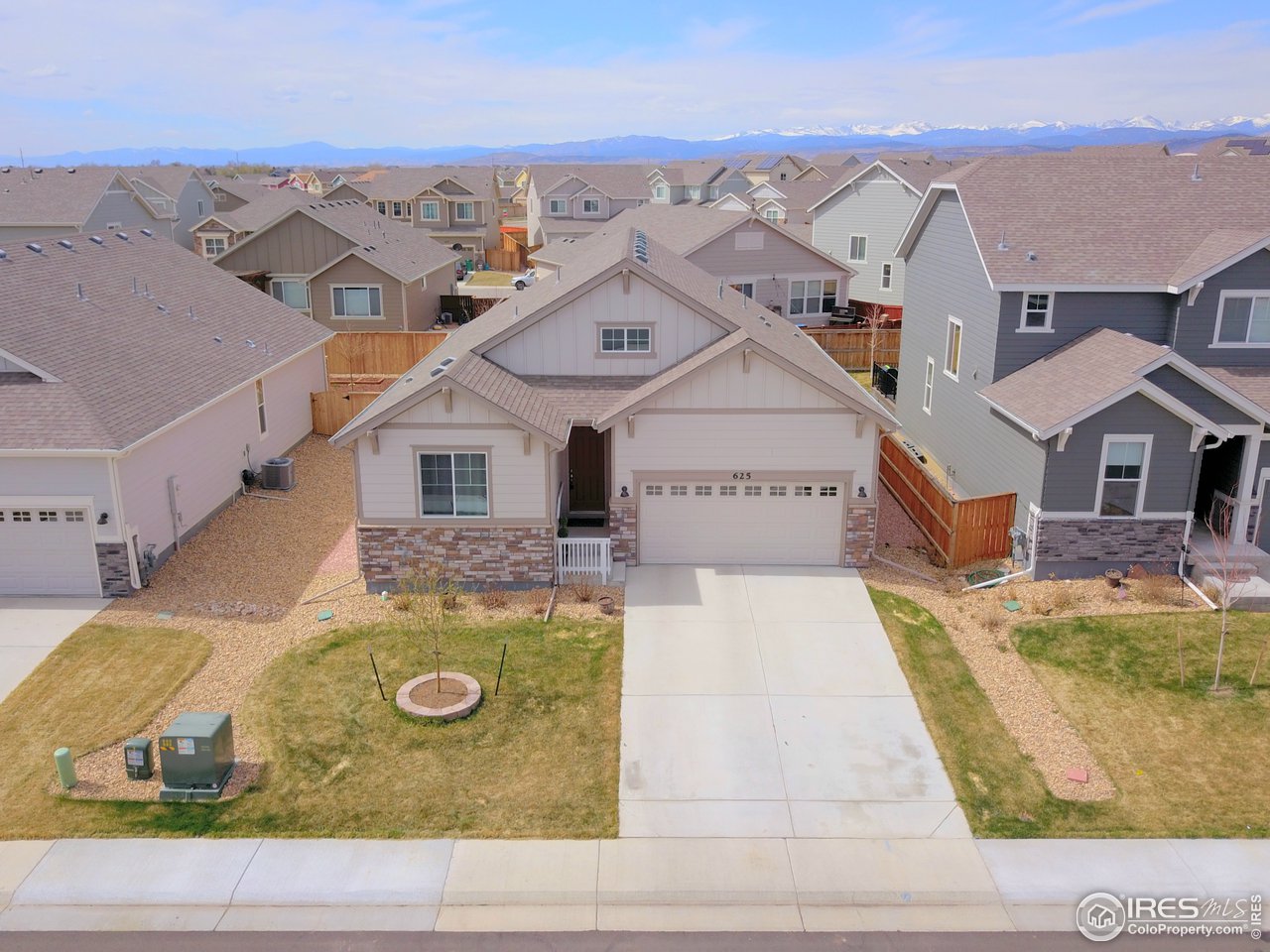 625 Ranchhand Drive Berthoud, CO 80513 - Photo 23 of 40 Front aerial