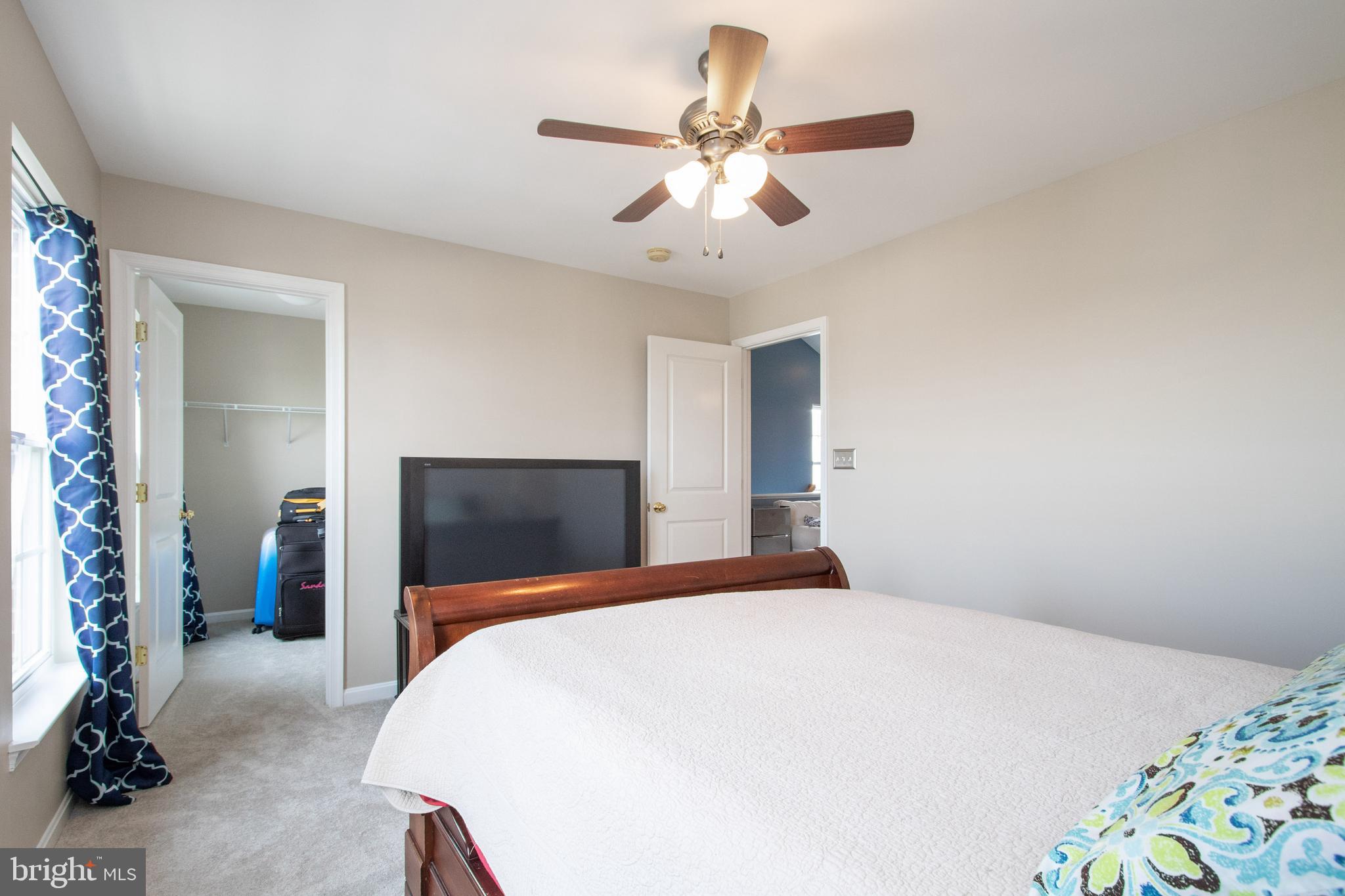 9036 Ribbon Falls Loop Bristow, VA 20136 - Photo 32 of 43 Bedroom 3 with Huge Walk-ln Closet