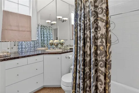 $729,000 | 200 Montgomery Ferry Drive Northeast, Unit 19, Atlanta, GA 30309