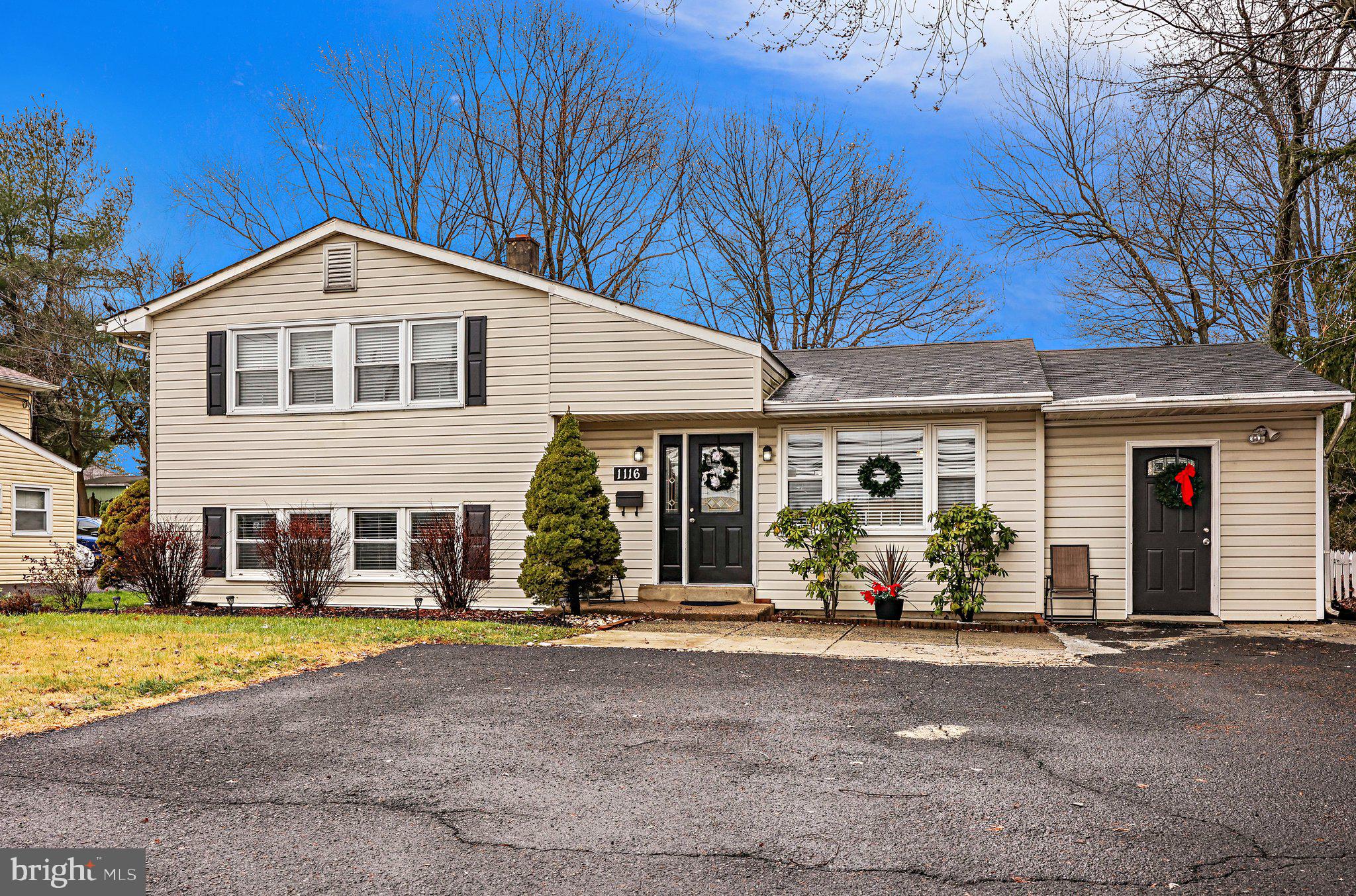 1116 York Rd. Warminster, PA 18974 - Photo 1 of 33 Gallery Image 1